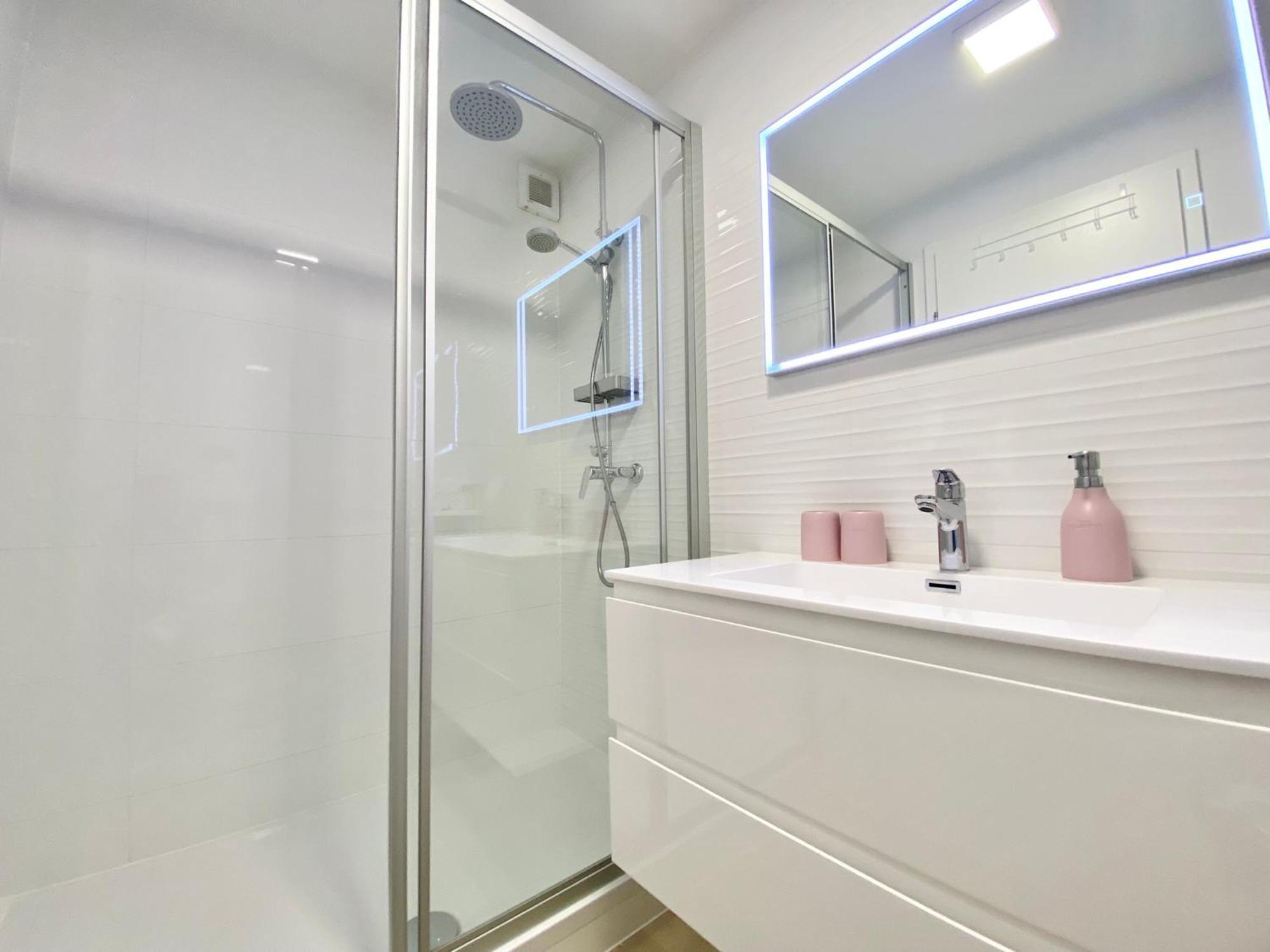 טוצפי Apartmani Ksenija מראה חיצוני תמונה