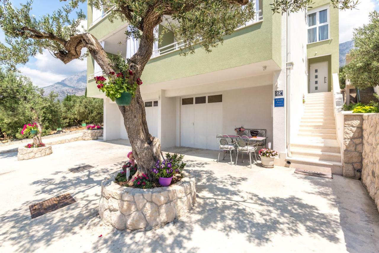 טוצפי Apartmani Ksenija מראה חיצוני תמונה